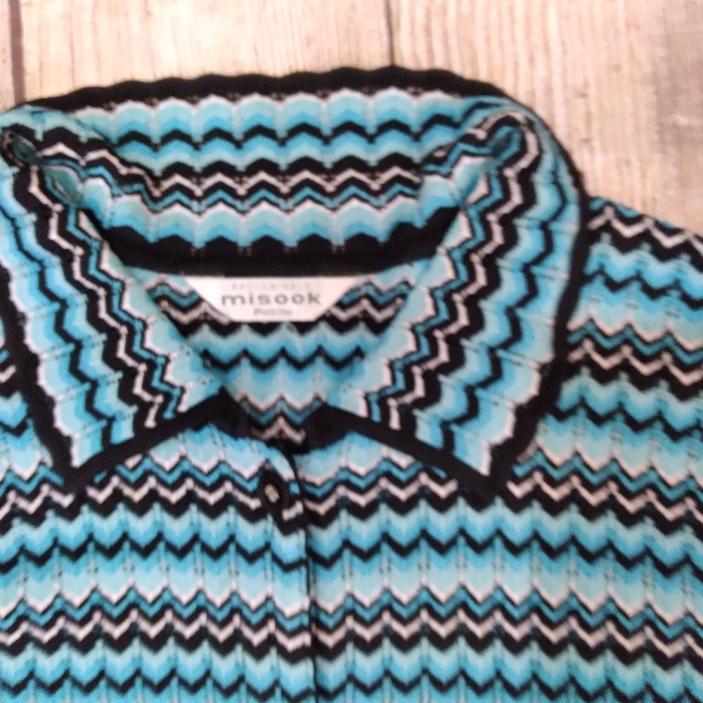 Misook blue-green chevron knit top sz MP, NWOT - Picture 2 of 5